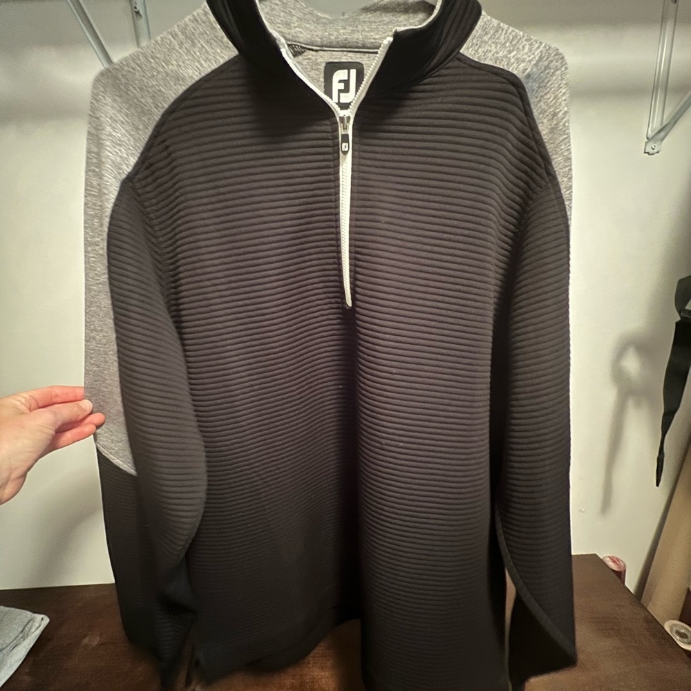 Footjoy sweatshirt Size Large